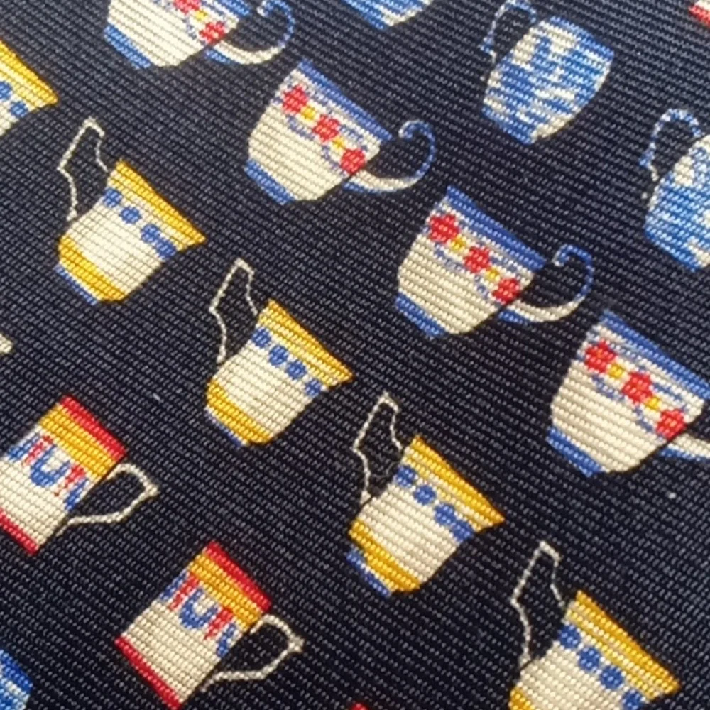 silk Banana Republic Novelty Print necktie Coffee Mug Motif
